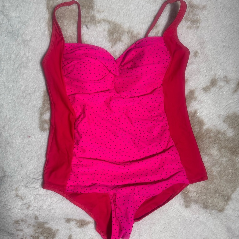 Romenza Targo Pink & Red  Women’s One Piece Swimsuit Slimming Ruched Tummy EUC L